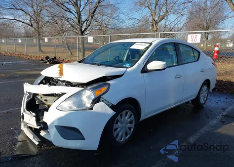 2018 Nissan Versa 1.6 Sv z USA, uszkodzony, nr VIN 3N1CN7AP0JL877355